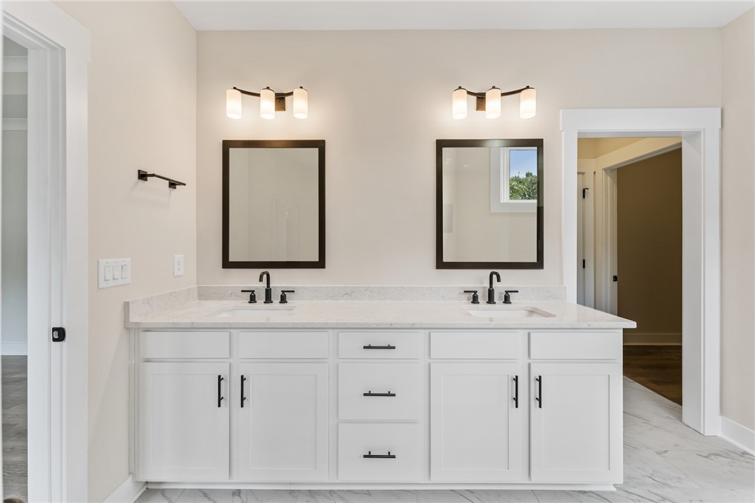 700 Andersonville Road Townville, SC 29689 - Photo 19 of 25 Image is of a different home, same floor plan, Interior selections will be different