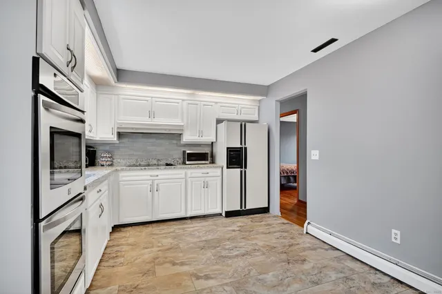 $375,000 | 10 Oxcart Drive, Windsor, CT 06095