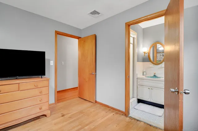 $375,000 | 10 Oxcart Drive, Windsor, CT 06095