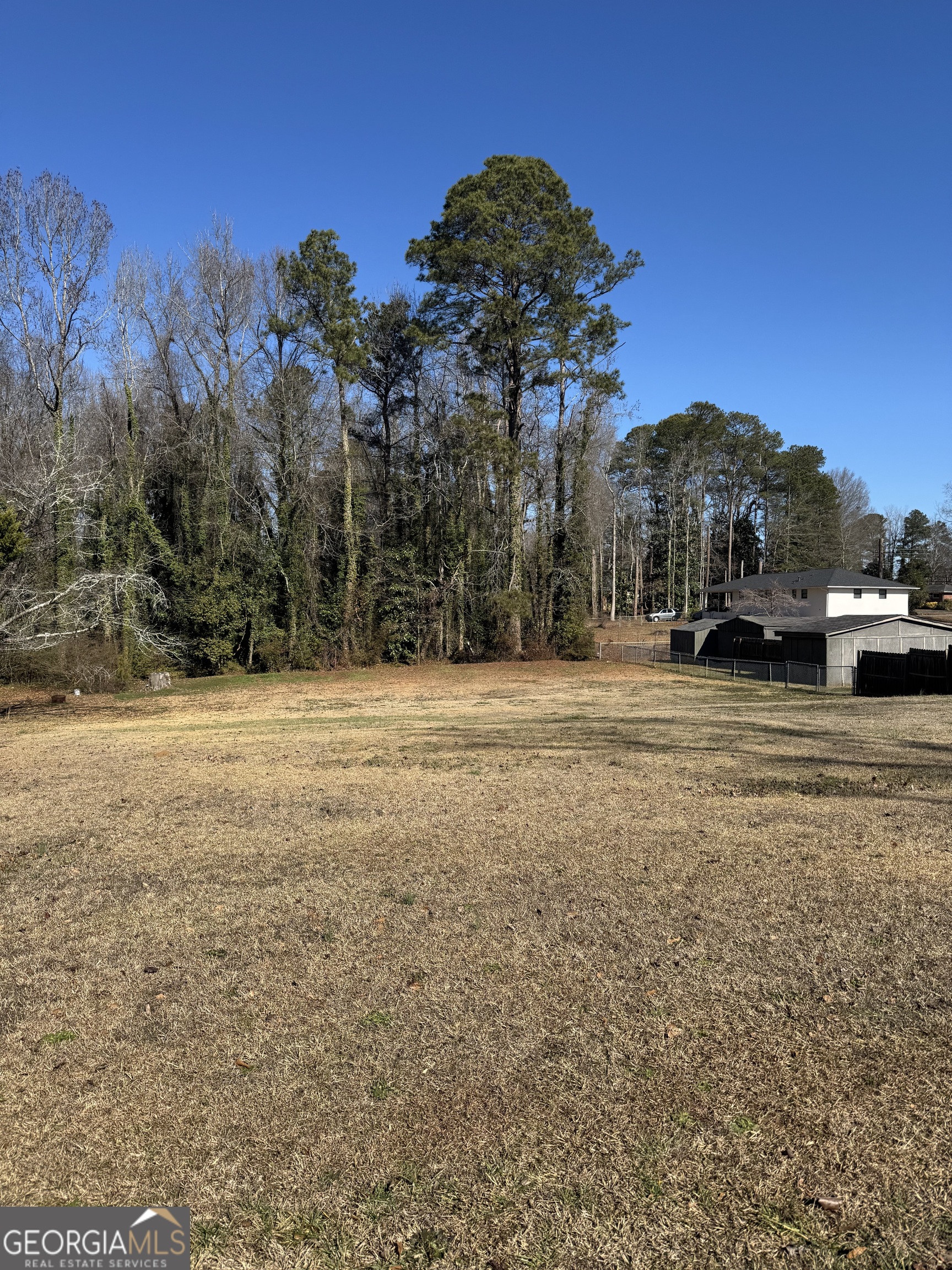 305 Beverly Street Griffin, GA 30224 - Photo 2 of 3