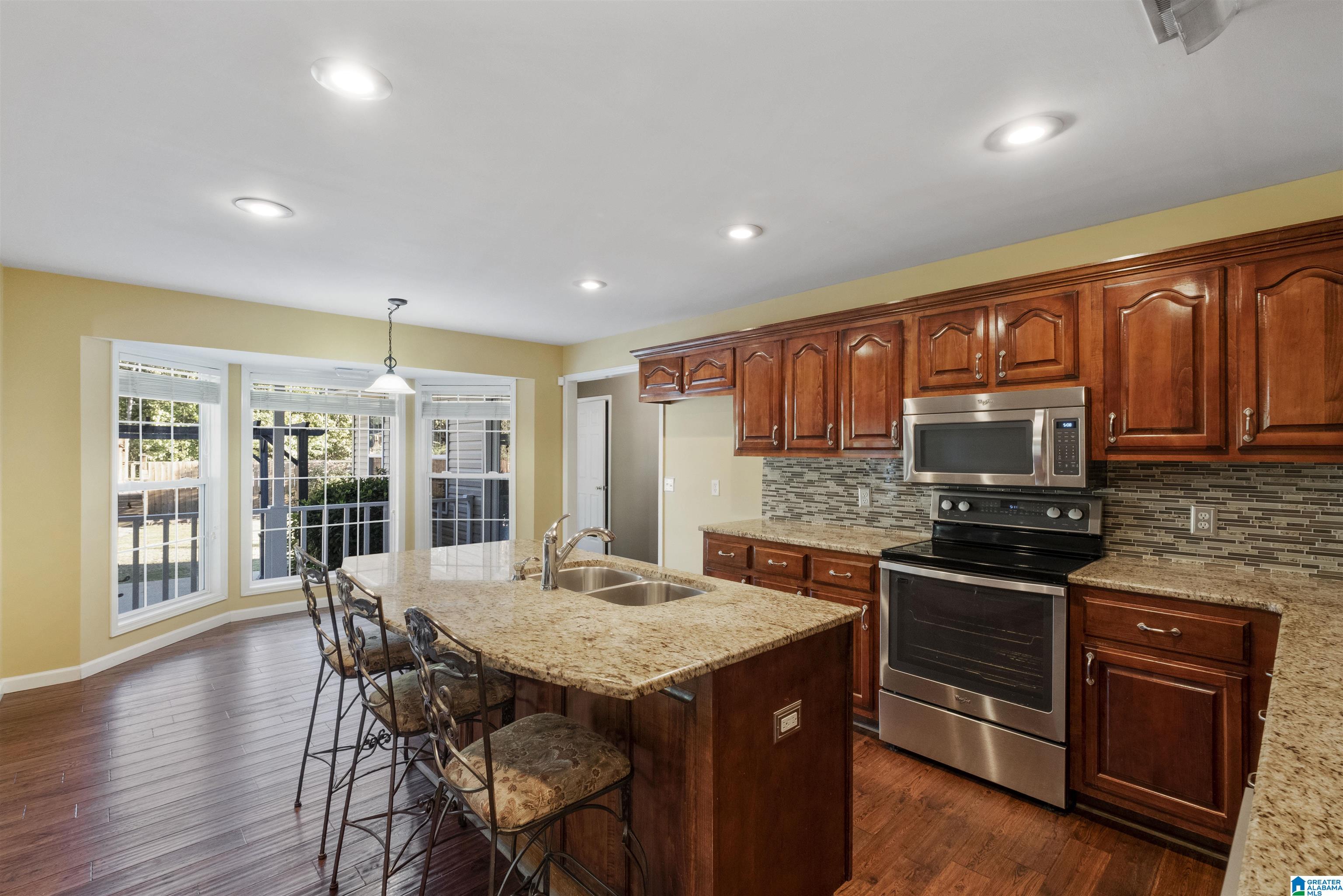 321 Brown Lane Boaz, AL 35956 - Photo 9 of 40
