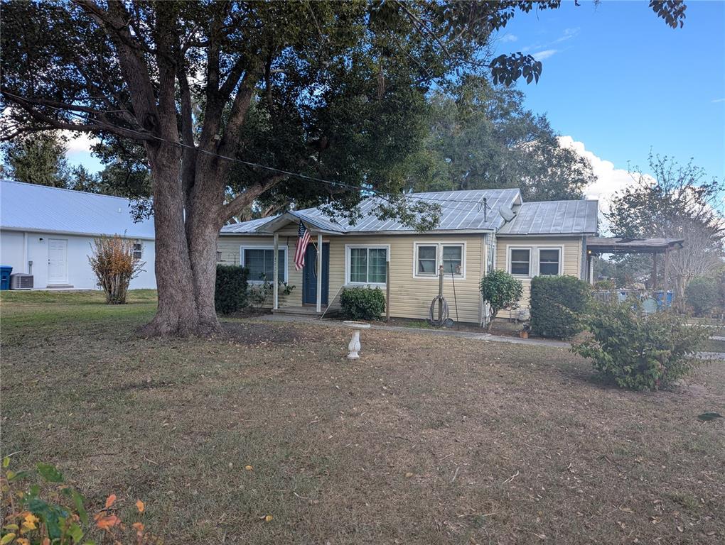 402 Bellview Drive Fort Meade, FL 33841 - Photo 2 of 17