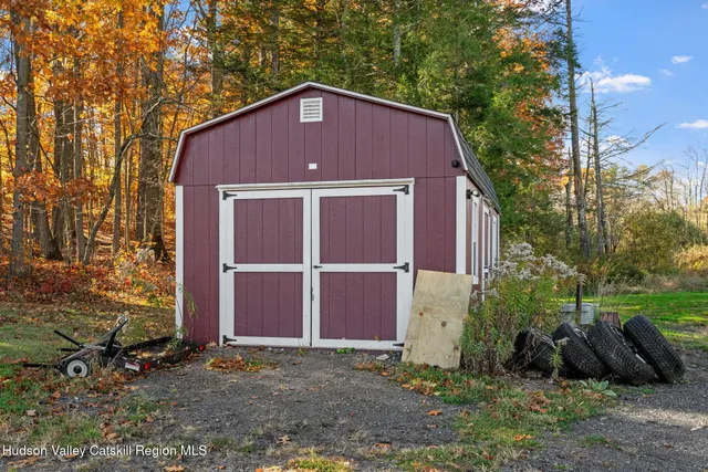 $349,000 | 295 County Rte 403, Greenville, NY 12083