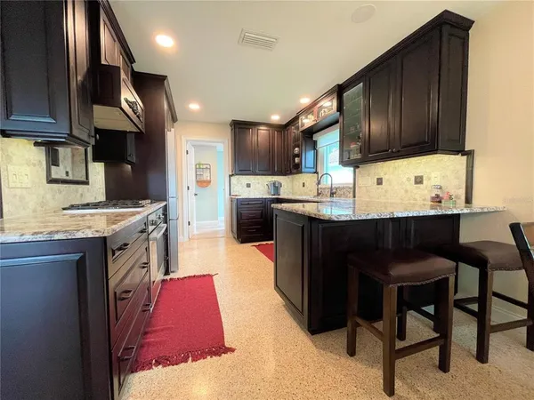 $4,000 | 17045 Dolphin Drive, North Redington Beach, FL 33708