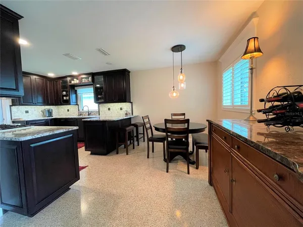 $4,000 | 17045 Dolphin Drive, North Redington Beach, FL 33708