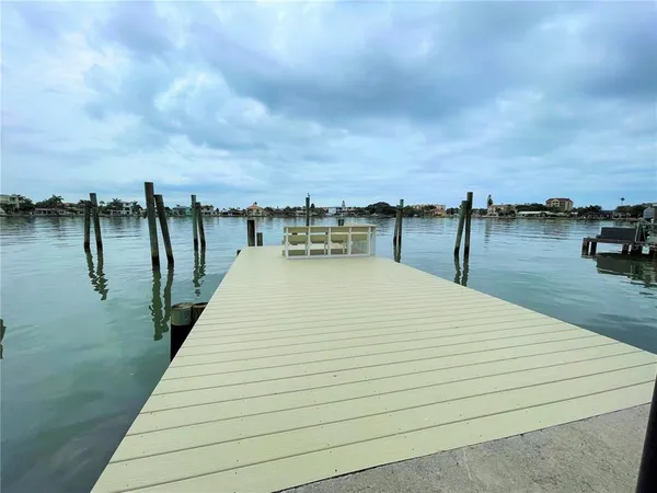 $4,000 | 17045 Dolphin Drive, North Redington Beach, FL 33708