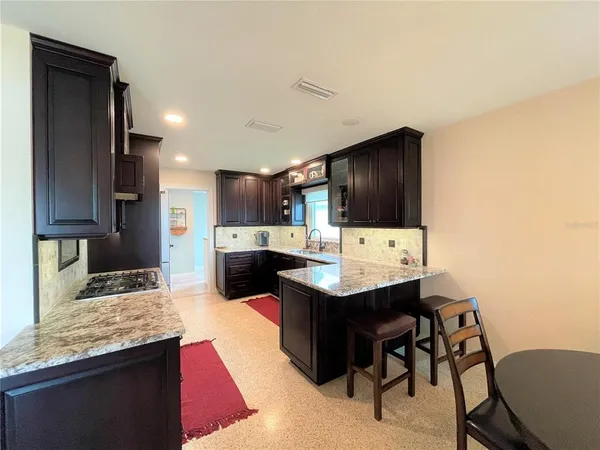 $4,000 | 17045 Dolphin Drive, North Redington Beach, FL 33708