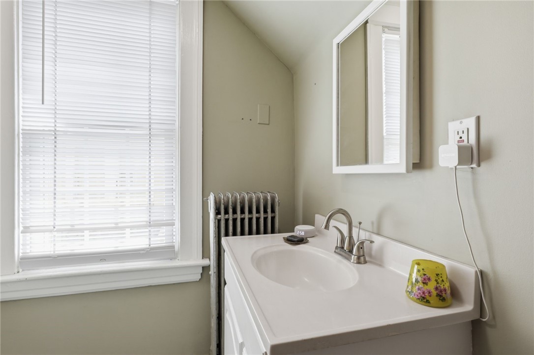 333 Berkeley Street Rochester, NY 14607 - Photo 31 of 50