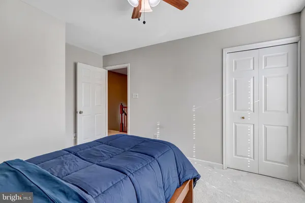 $649,900 | 6526 Parish Glebe Lane, Alexandria, VA 22315