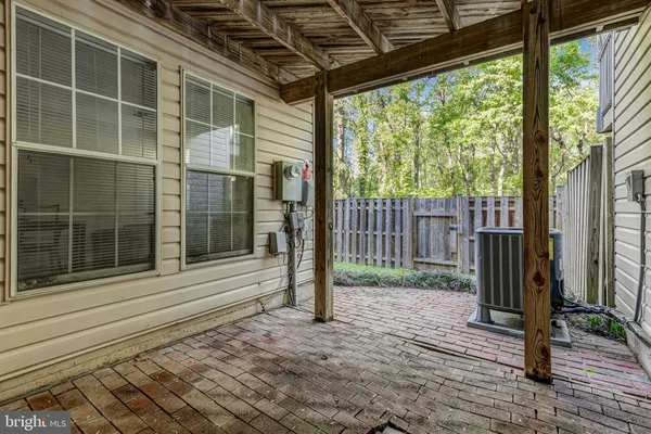 $649,900 | 6526 Parish Glebe Lane, Alexandria, VA 22315