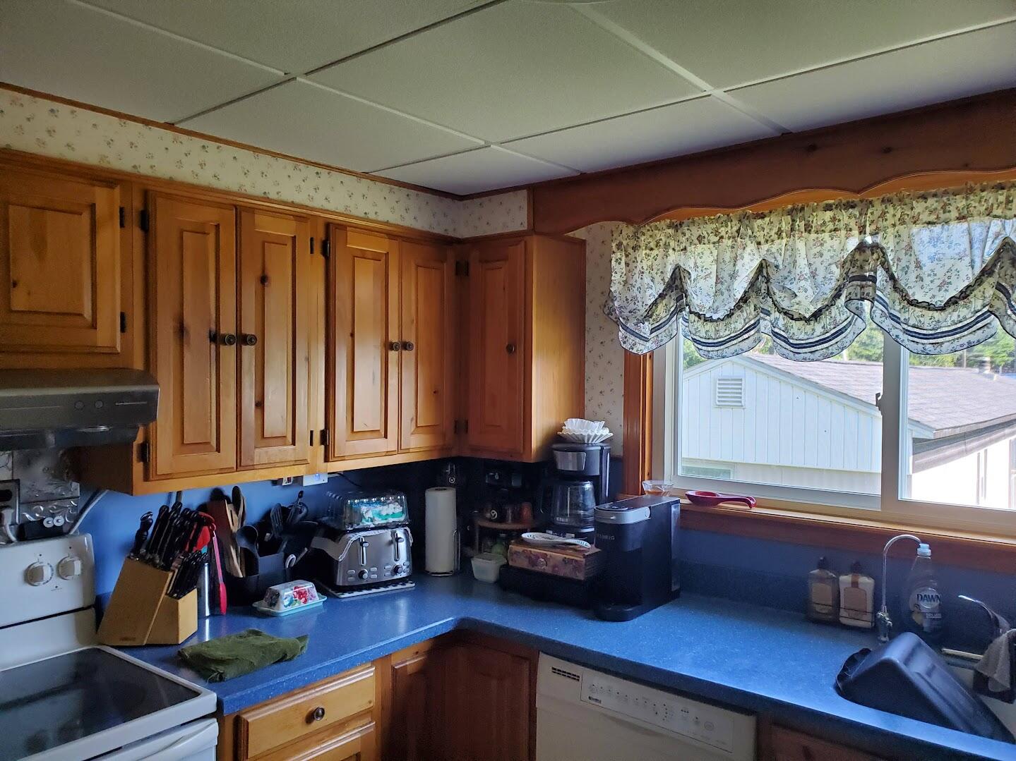 1053 Main Street Bangor, ME 04401 - Photo 8 of 25 20230828_101851