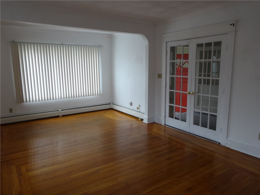 7 Riverfarm Road Cranston, RI 02910 - Photo 3 of 20