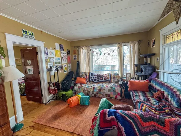 $615,000 | 460-462 Colchester Avenue, Burlington, VT 05401