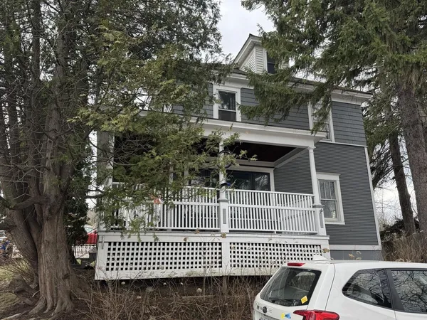 $615,000 | 460-462 Colchester Avenue, Burlington, VT 05401