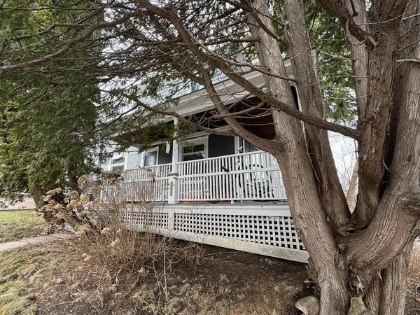 $615,000 | 460-462 Colchester Avenue, Burlington, VT 05401