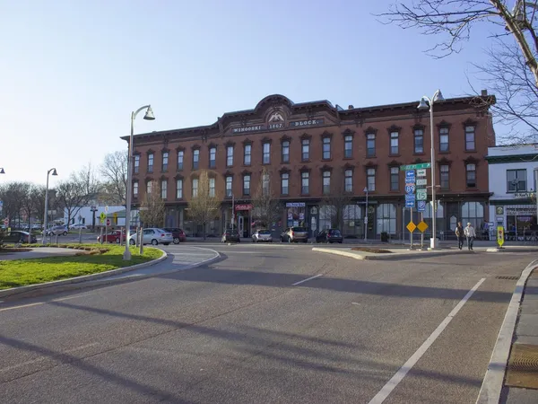$615,000 | 460-462 Colchester Avenue, Burlington, VT 05401