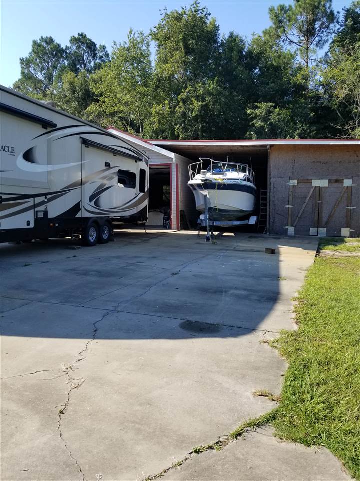 1035 Houck Road Perry, FL 32348 - Photo 5 of 34
