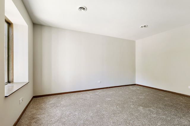 3033 East Hickory Lane Crete, IL 60417 - Photo 16 of 18 a view of an empty room