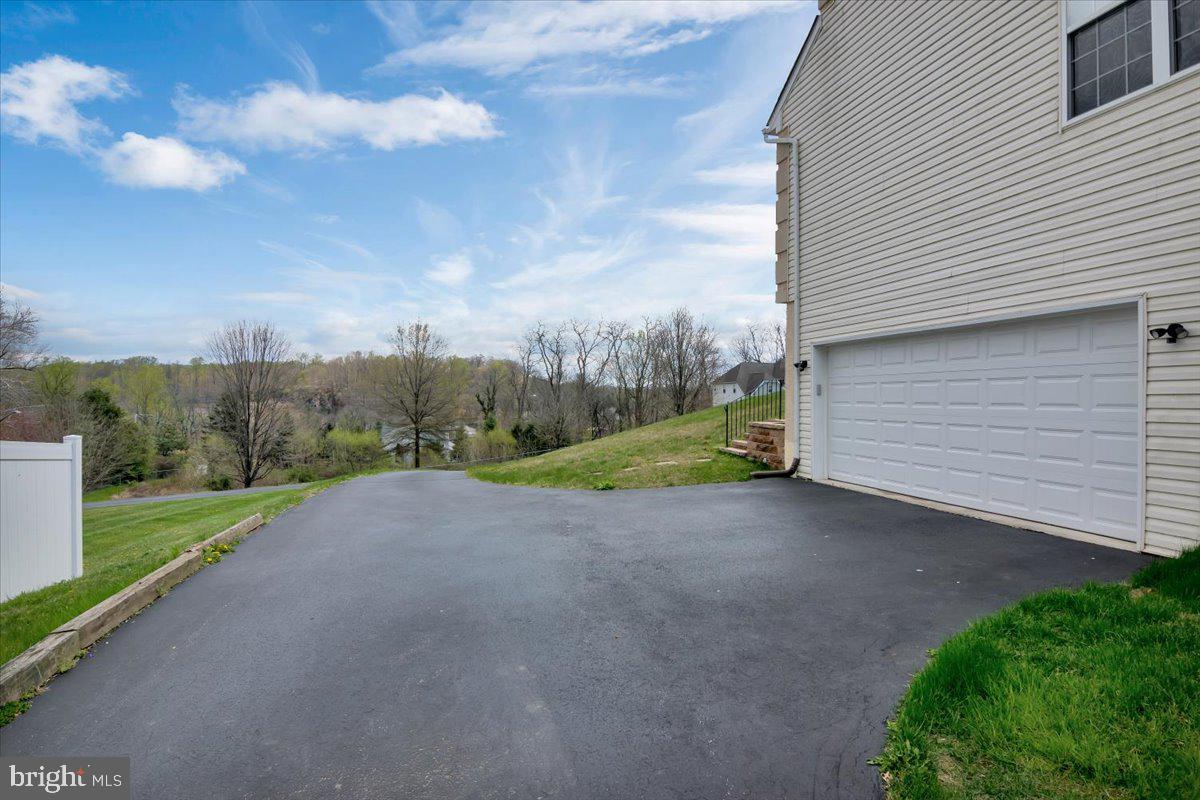 3 Mill Ridge Drive Aston, PA 19014 - Photo 32 of 40