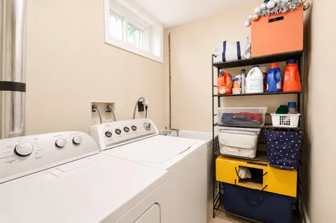 $1,195,000 | 15 East Walnut Street, Alexandria, VA 22301
