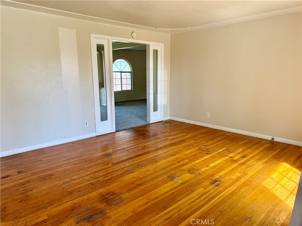 1127 West 23rd Street Merced, CA 95340 - Photo 3 of 23 living room