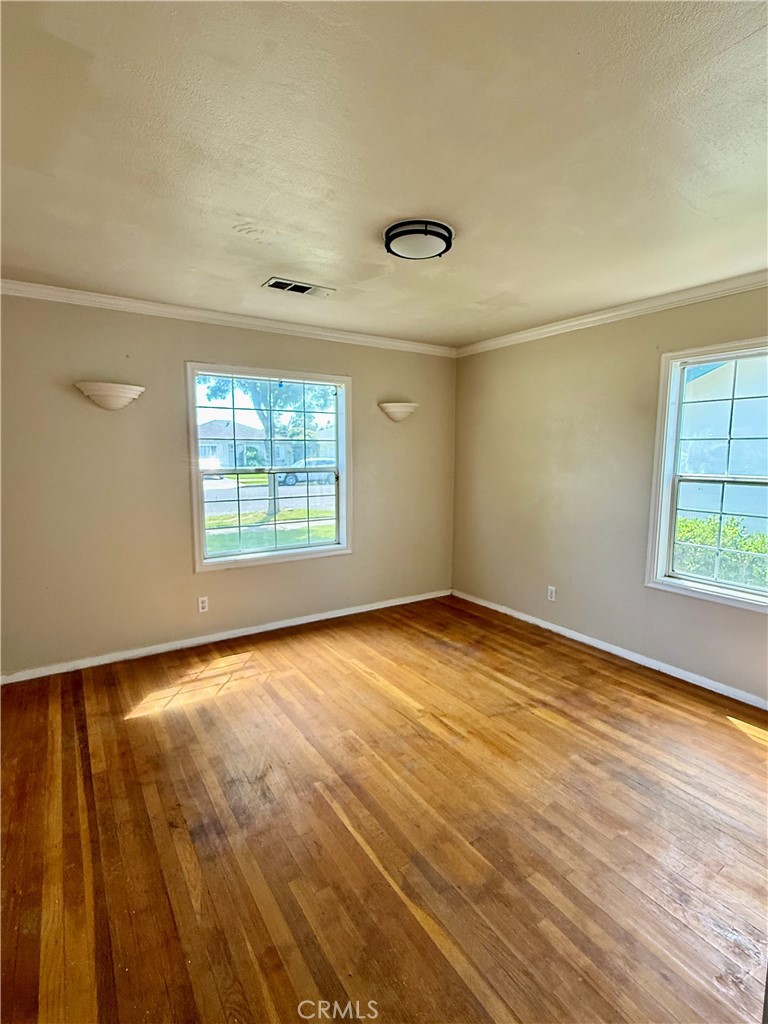 1127 West 23rd Street Merced, CA 95340 - Photo 5 of 23 Bedroom 1 with hardwood flooring
