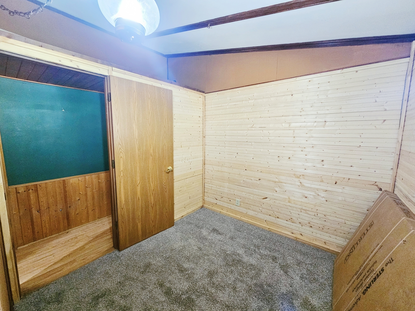 16710 Browns Road Morrison, IL 61270 - Photo 27 of 39 a view of small space