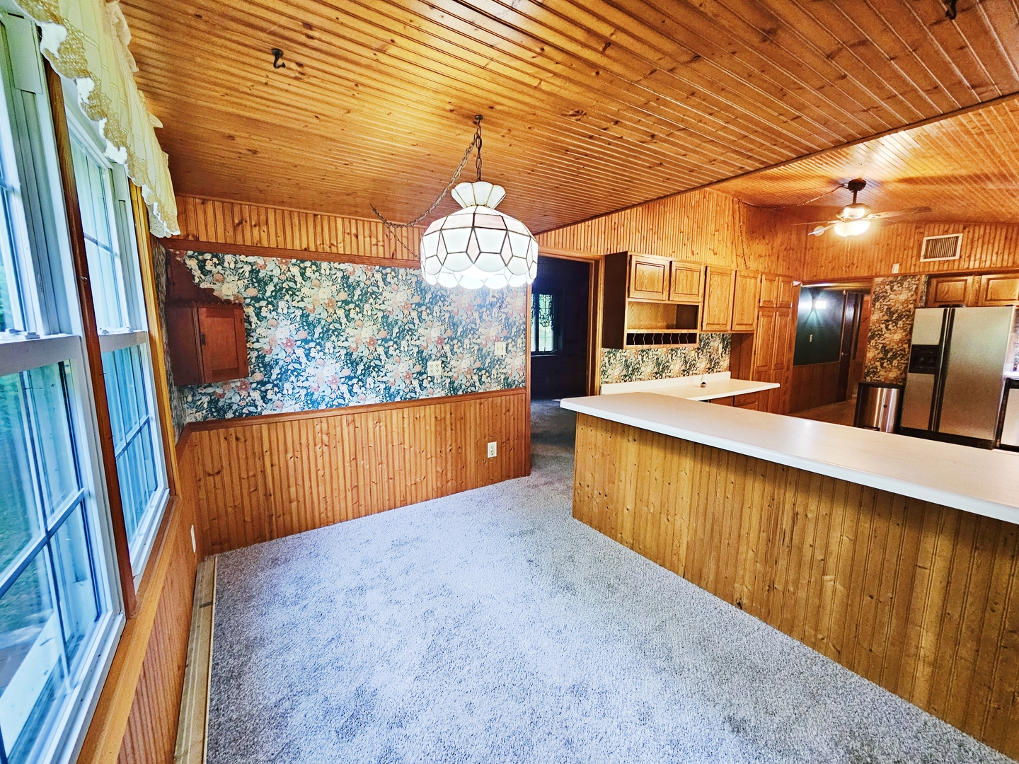 16710 Browns Road Morrison, IL 61270 - Photo 10 of 39 a view of a living room with a sink