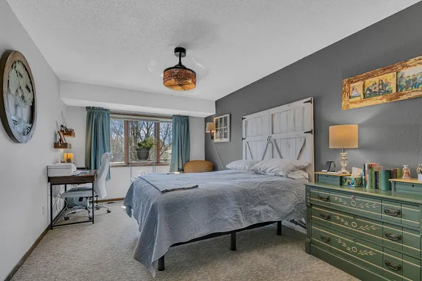 $169,900 | 1204 14th Street North, St. Cloud, MN 56303