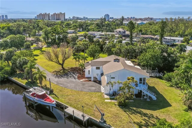 $5,500 | 1182 Betmar Boulevard, North Fort Myers, FL 33903