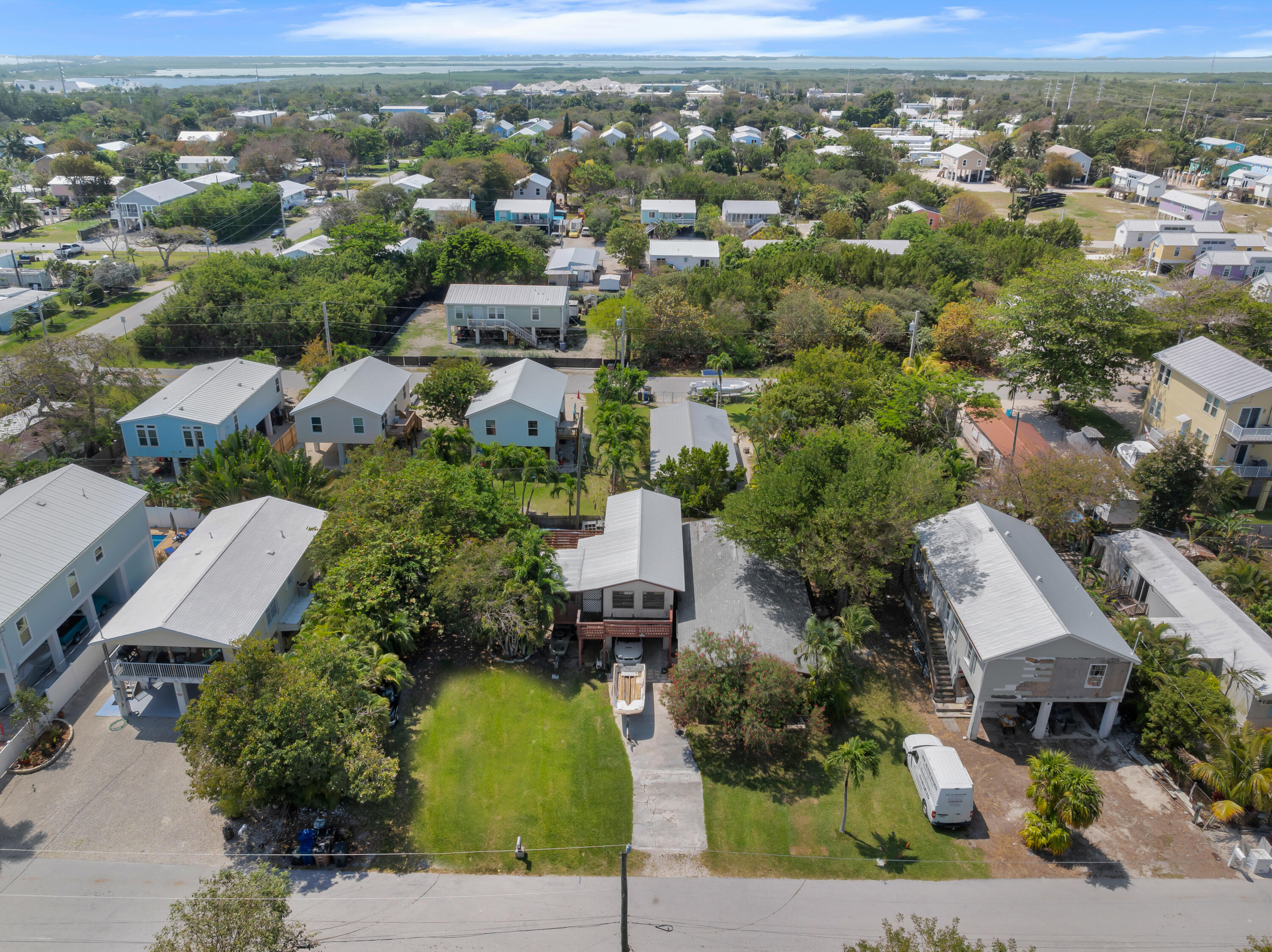 31052 Ave H Big Pine Key, FL 33043 - Photo 6 of 13 Aerial front 2
