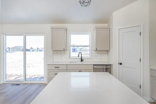 $464,900 | N3621 Gavin Drive, Freedom, WI 54913