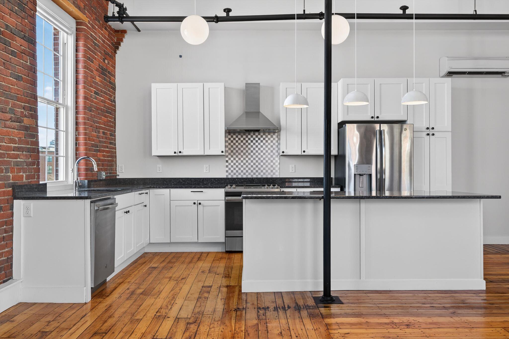 2 Main Street, Unit 15502 Biddeford, ME 04005 - Photo 19 of 52 Stunning Water View Unit 15-502