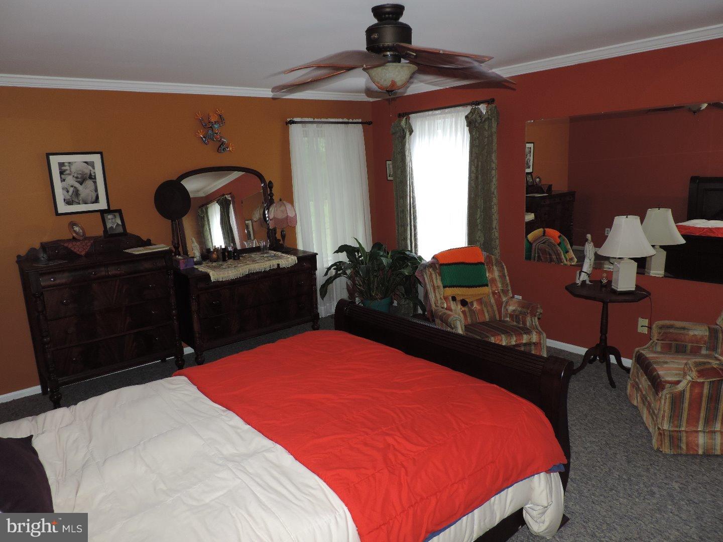 165 Aspen Road Yardley, PA 19067 - Photo 12 of 25 Gallery Image 12