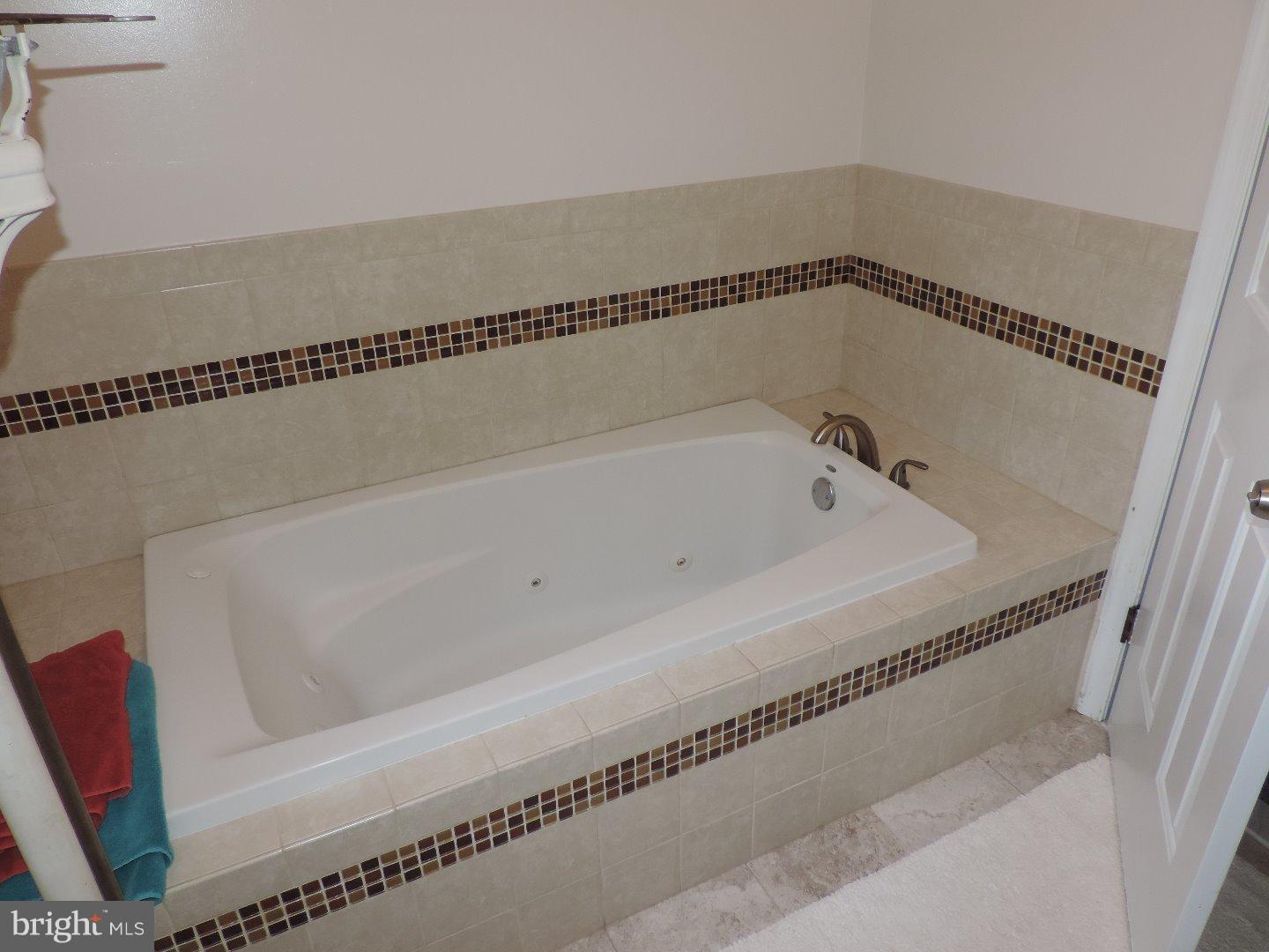 165 Aspen Road Yardley, PA 19067 - Photo 15 of 25 Gallery Image 15
