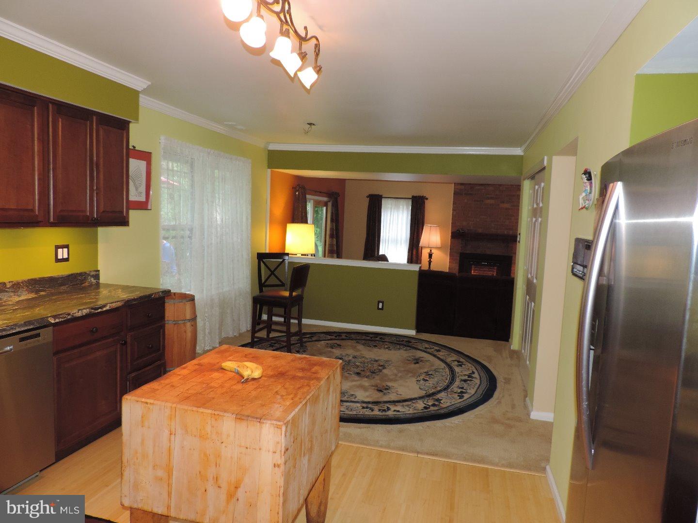 165 Aspen Road Yardley, PA 19067 - Photo 5 of 25 Gallery Image 5