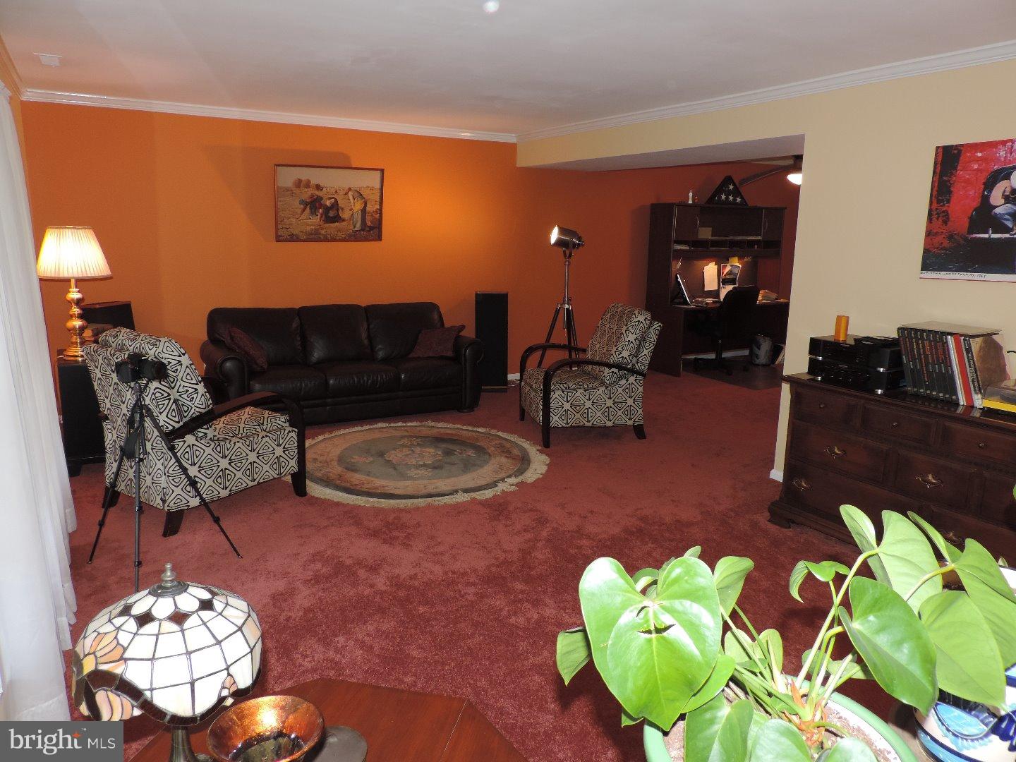 165 Aspen Road Yardley, PA 19067 - Photo 8 of 25 Gallery Image 8