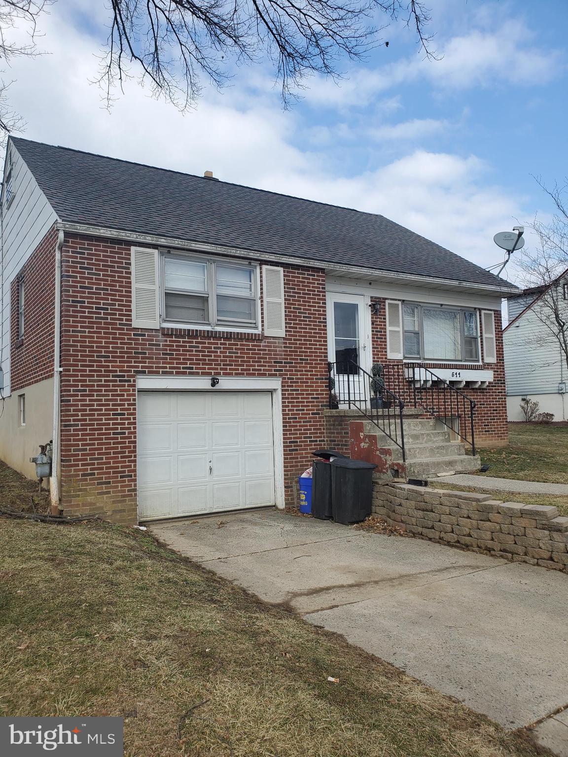 511 Grill Avenue Reading, PA 19607 - Photo 2 of 17