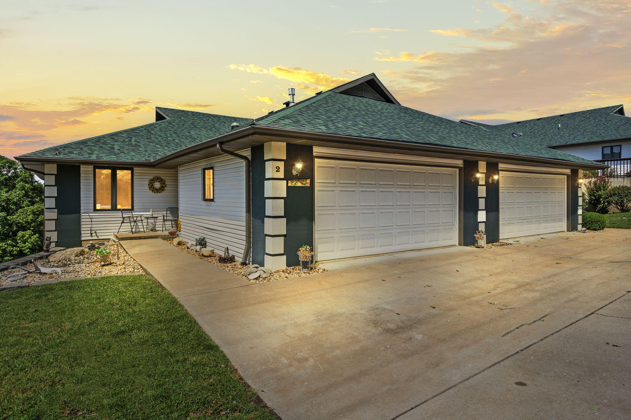 151 Point Seven Road, Unit 2 Kimberling City, MO 65686 - Photo 1 of 1 1-web-or-mls-DSC04156_DUSK