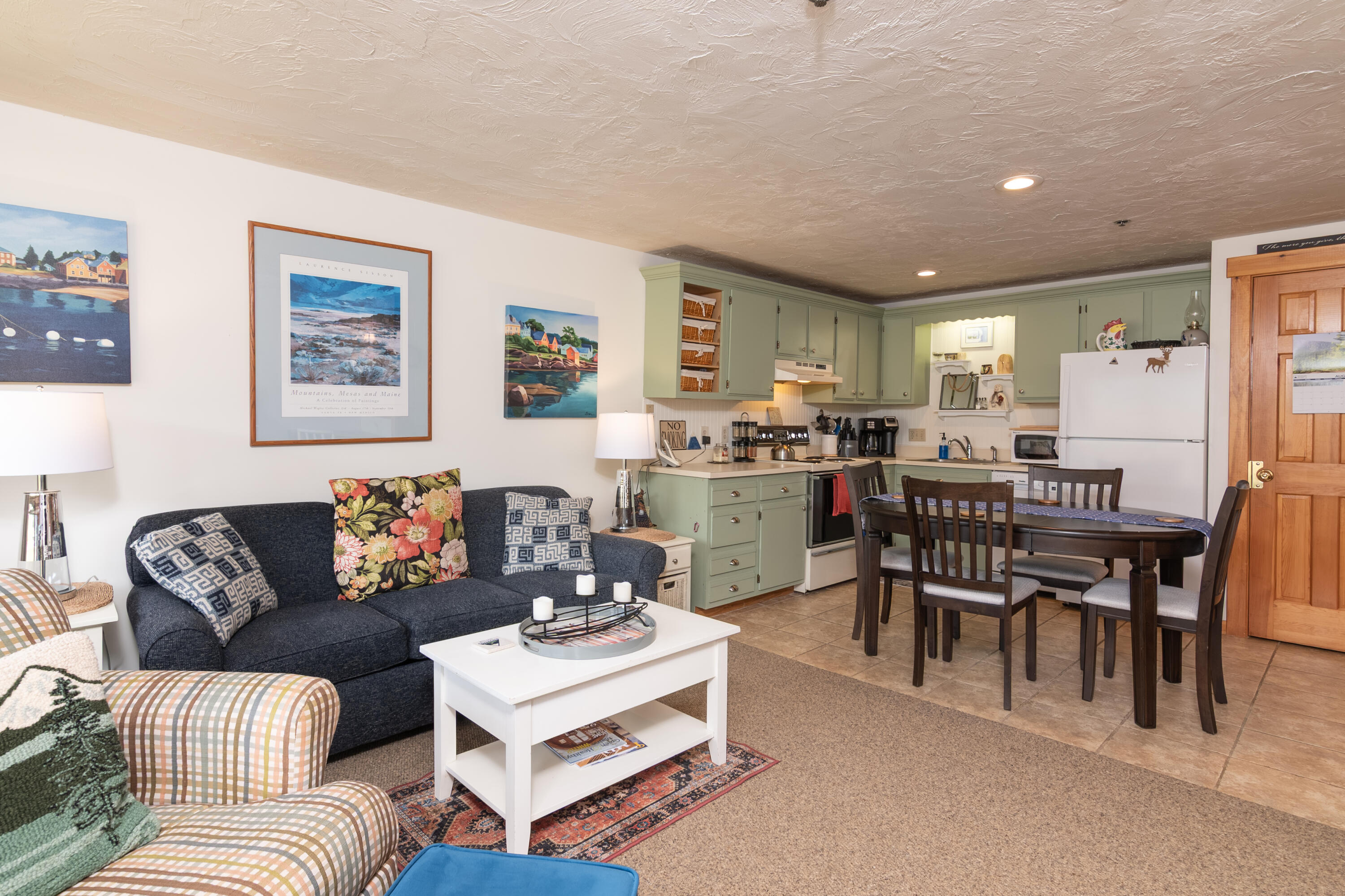 2621 Alder Brook Lane, Unit 2621 Carrabassett Valley, ME 04947 - Photo 5 of 11 Living Room