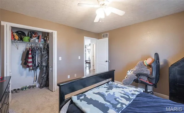 $278,000 | 18430 Charity Drive, Dixon, MO 65459