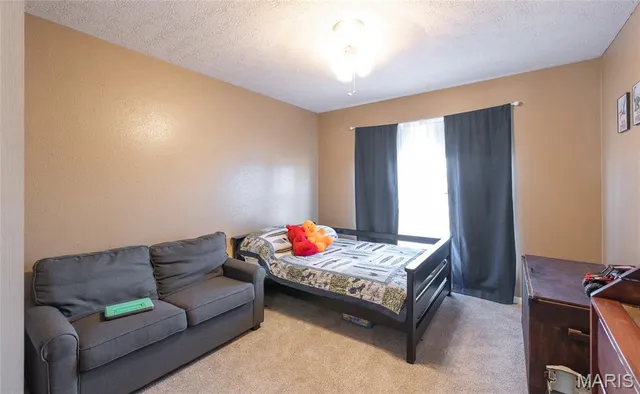 $278,000 | 18430 Charity Drive, Dixon, MO 65459