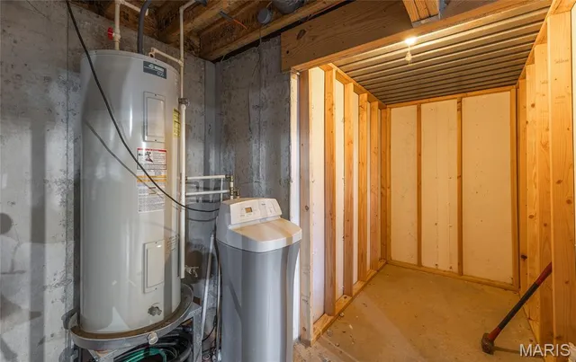 $278,000 | 18430 Charity Drive, Dixon, MO 65459