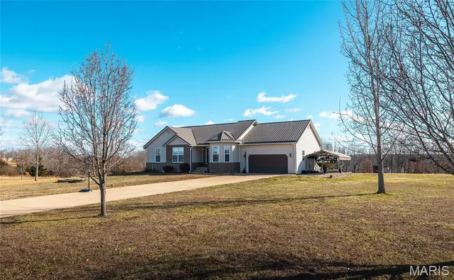 $278,000 | 18430 Charity Drive, Dixon, MO 65459