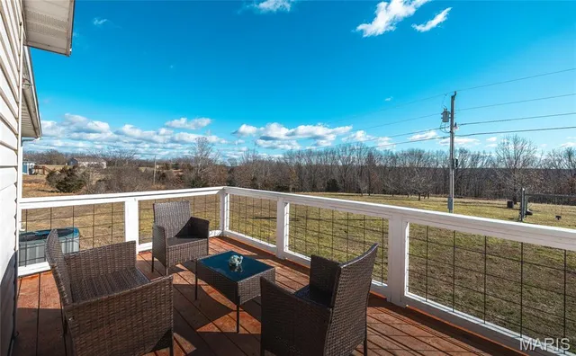 $278,000 | 18430 Charity Drive, Dixon, MO 65459