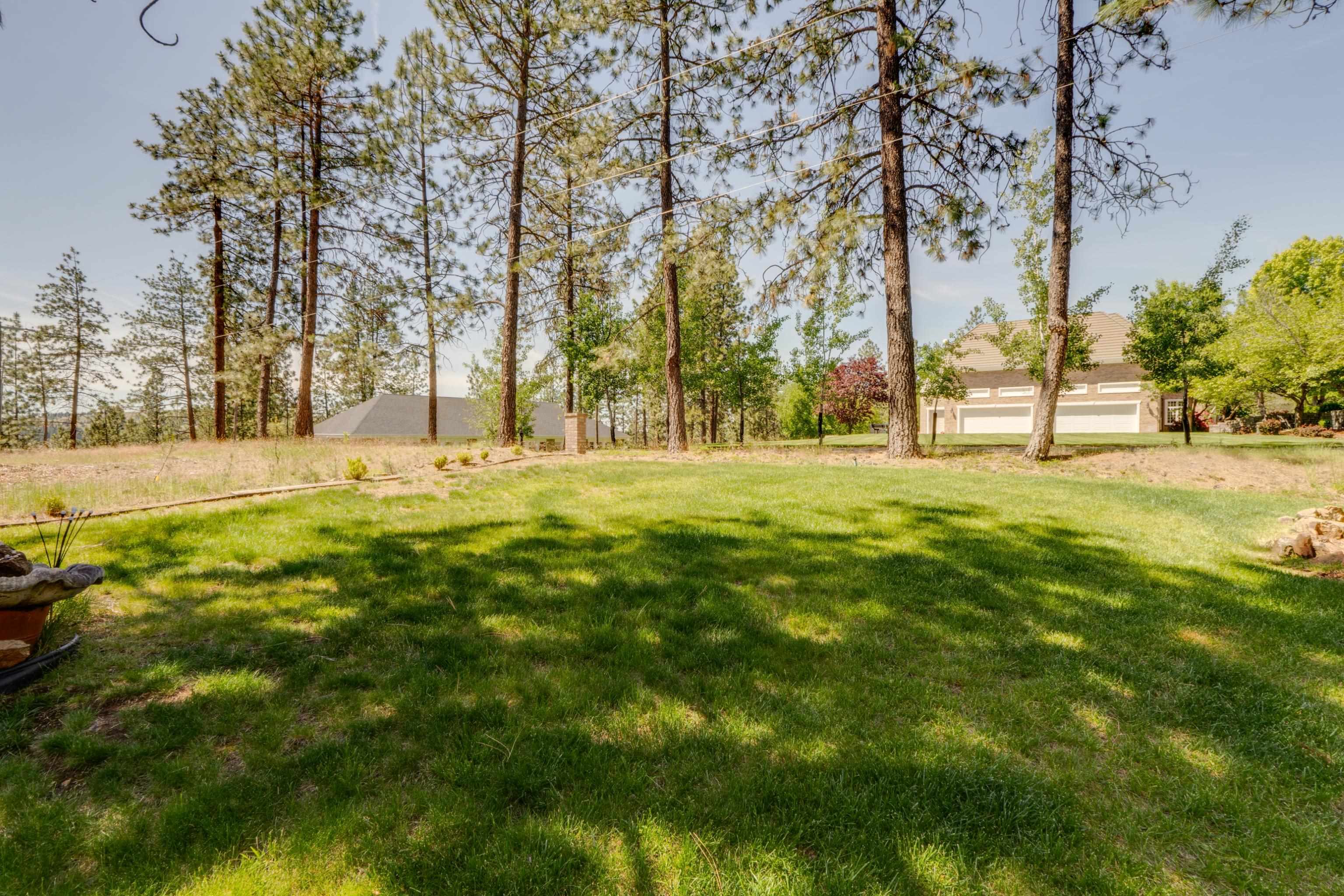 608 South Lakeside Road Liberty Lake, WA 99019 - Photo 41 of 50