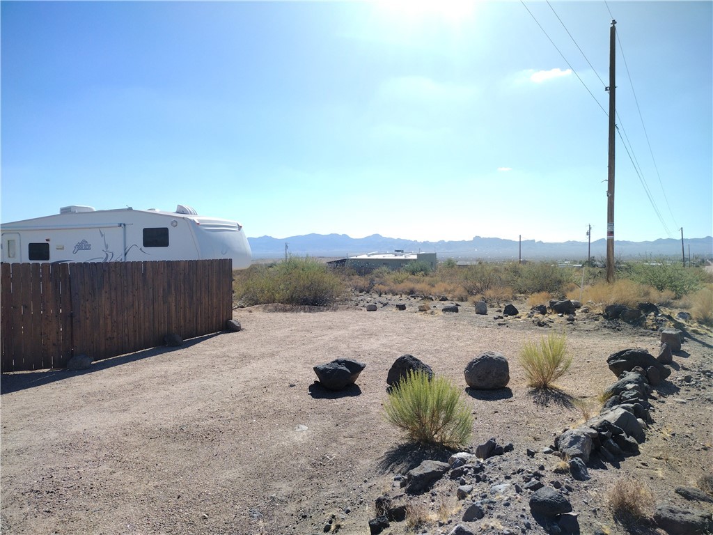 0 West Abrigo Road Golden Valley, AZ 86413 - Photo 11 of 21 Yard