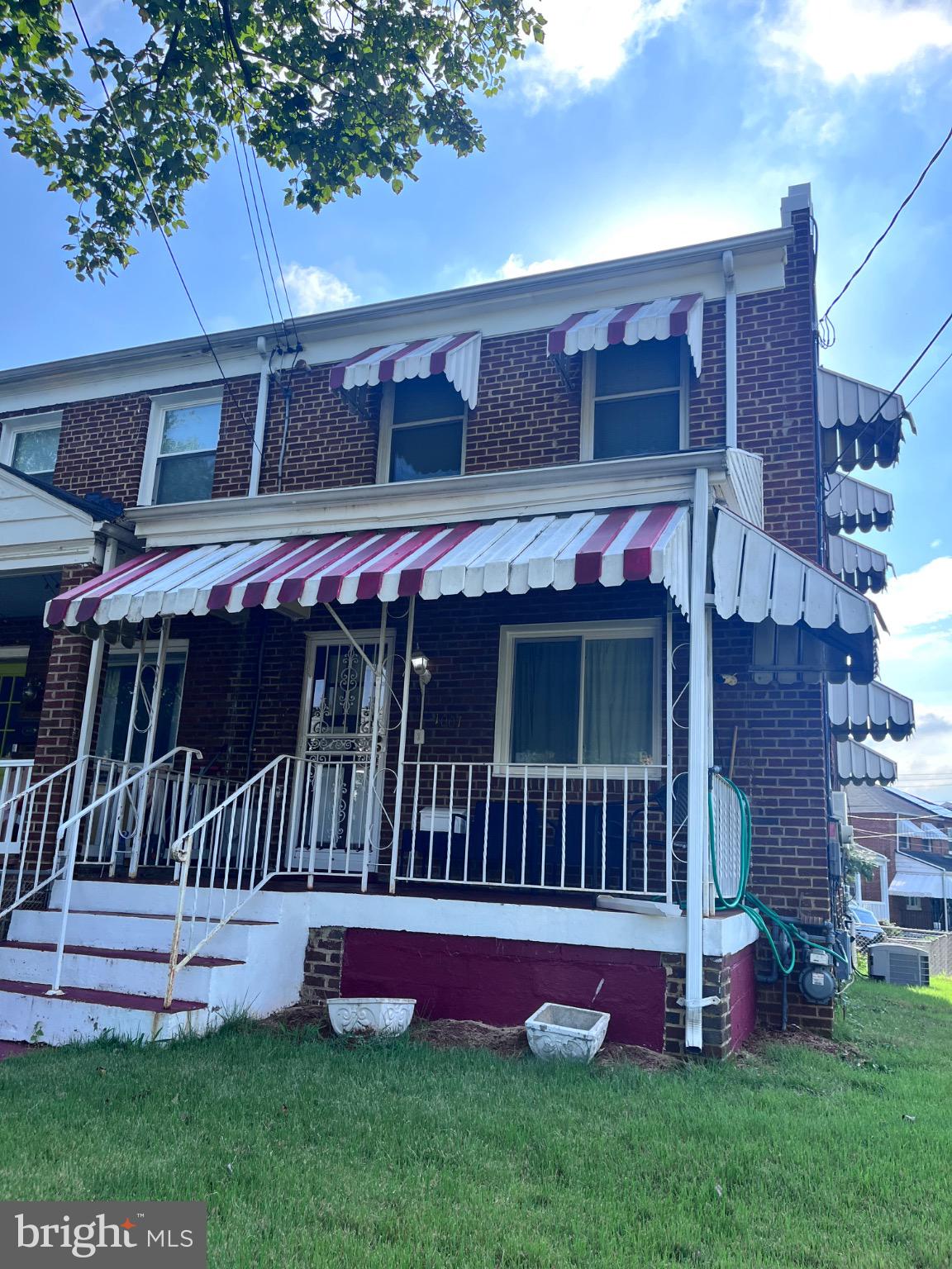 1001 30th Street Southeast Washington, DC 20019 - Photo 2 of 40 a view of a house with a yard