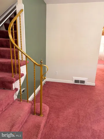 a view of entryway and hall