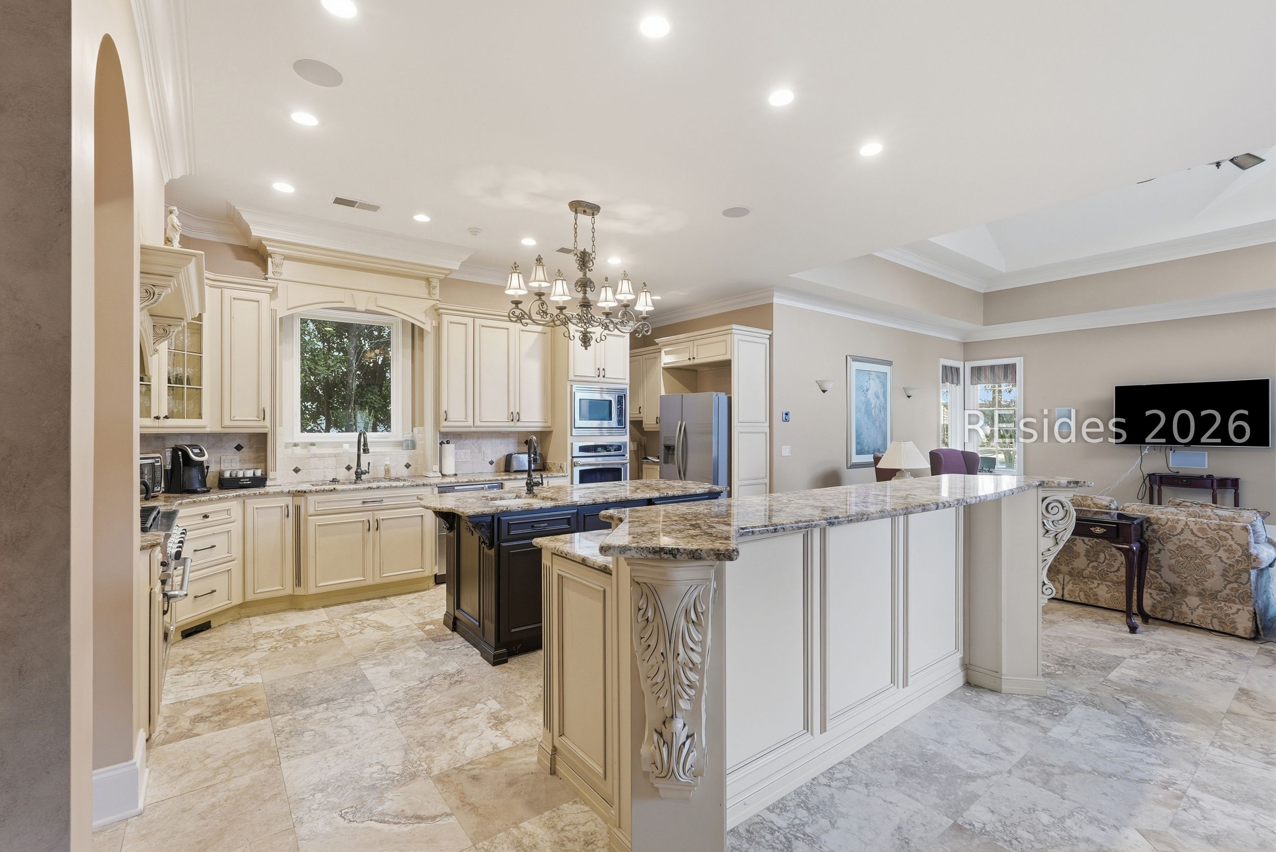 4 Canterbury Lane Bluffton, SC 29910 - Photo 13 of 64 Kitchen